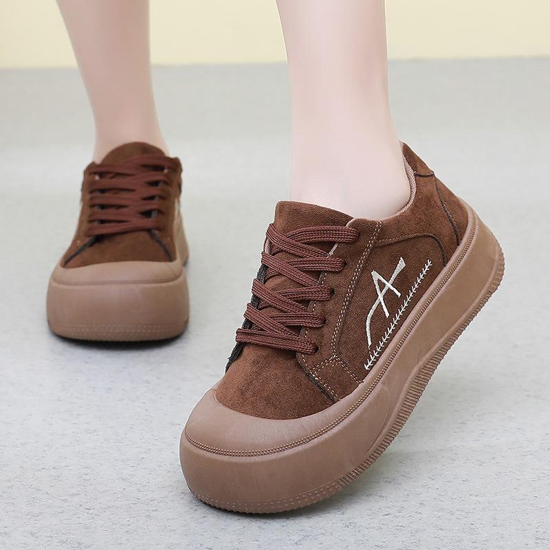Shoes Women's Spring and Autumn Shoes New Soft Soles Not Tired Feet Platform Shoes Women's Shoes Mother Shoes Women's Lazy Shoes Fashion Single Shoes