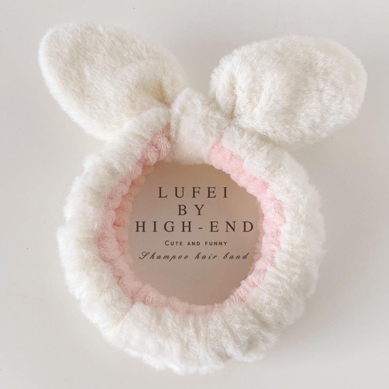 Plush Bear Ears Headband for Hair Washing and Face Masks – Cute Autumn/Winter Accessory