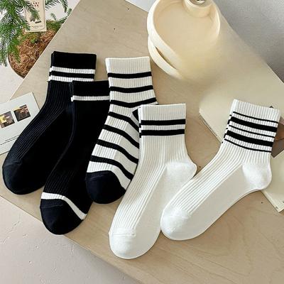 Damen Frühlings- und Herbst-Einfache Alle Arten von Gestreifte Preppy-Stil Nahtlose Spitze Im Schlauch Baumwollsocken