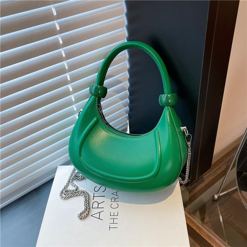Niche Design Versatile Messenger Bag Women's 2025 Spring and Summer New Trendy Retro Portable Crescent Bag Shoulder Handbag