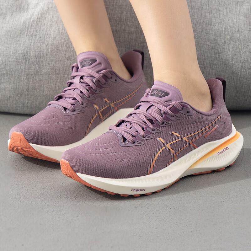 Asics Women s GT-2000 13 Cushioned Low-Top Running Shoes 7