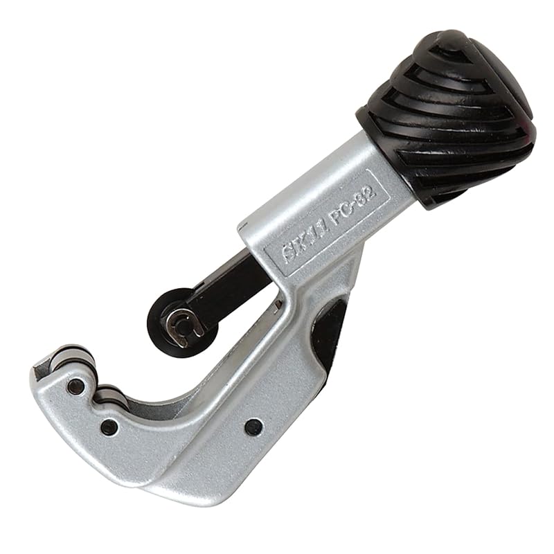 SK11 Pipe Cutter, Cutting Capacity 4-32mm, PC-32
