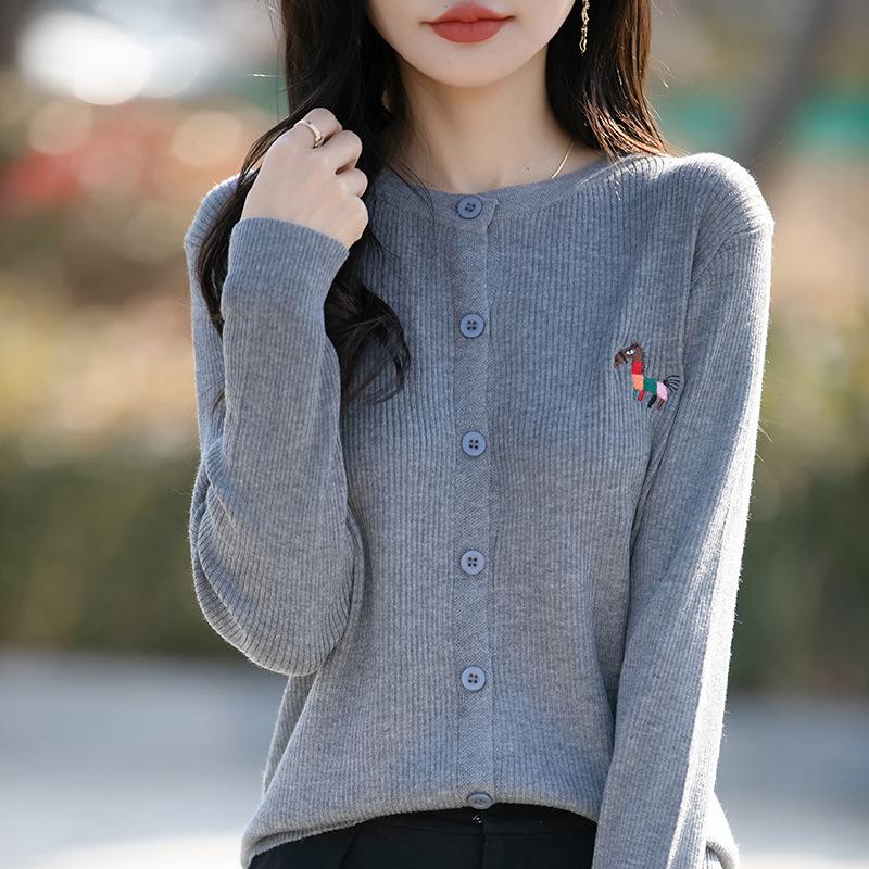 Neuer Strickcardigan mit Rundhalsausschnitt für Frühling und Herbst mit gesticktem bunten Pferd, lockeres und vielseitiges Oberteil