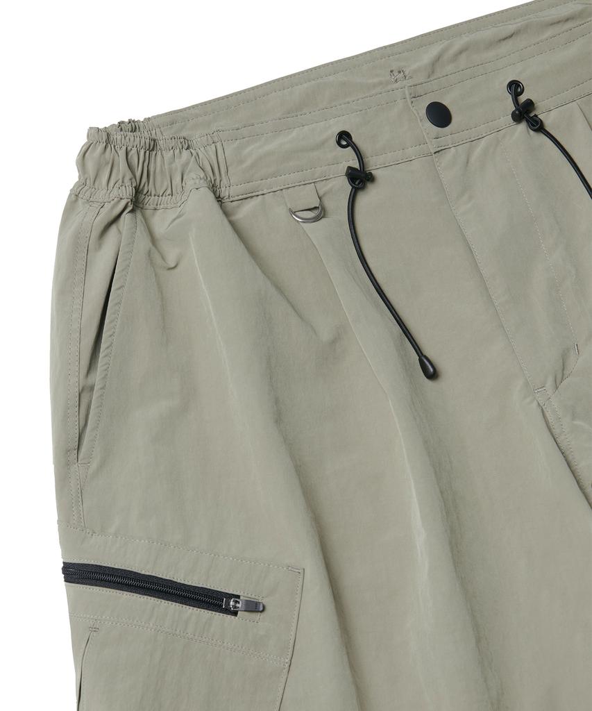 Lamolaeng Pleated Runner Shorts Misty Gray