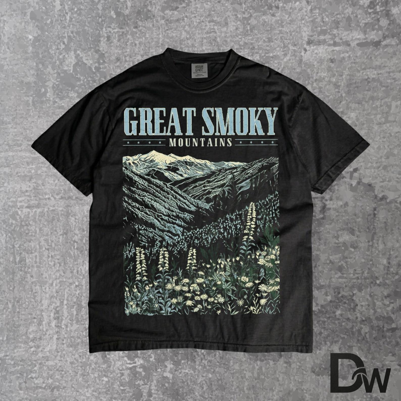 Great Smoky Mountains Wildflower Comfort Colors T-Shirt | Retro Tennessee National Park Nature Tee S