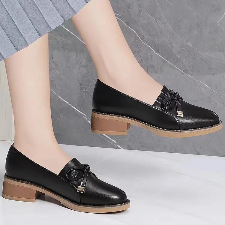 WTEMPO Women Large Size Casual Soft Sole PU Pumps Spring Autumn Solid Color Faux Leather Slip-on Shoes for Working