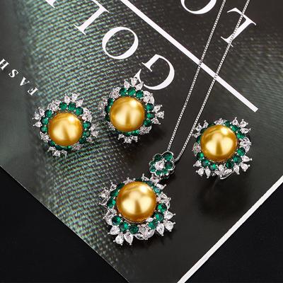 Conjunto de collar, pendientes y anillo de perlas de Huayue Jewelry con nuevos pendientes de perlas fritillary y aguja de plata con esmeralda elegante