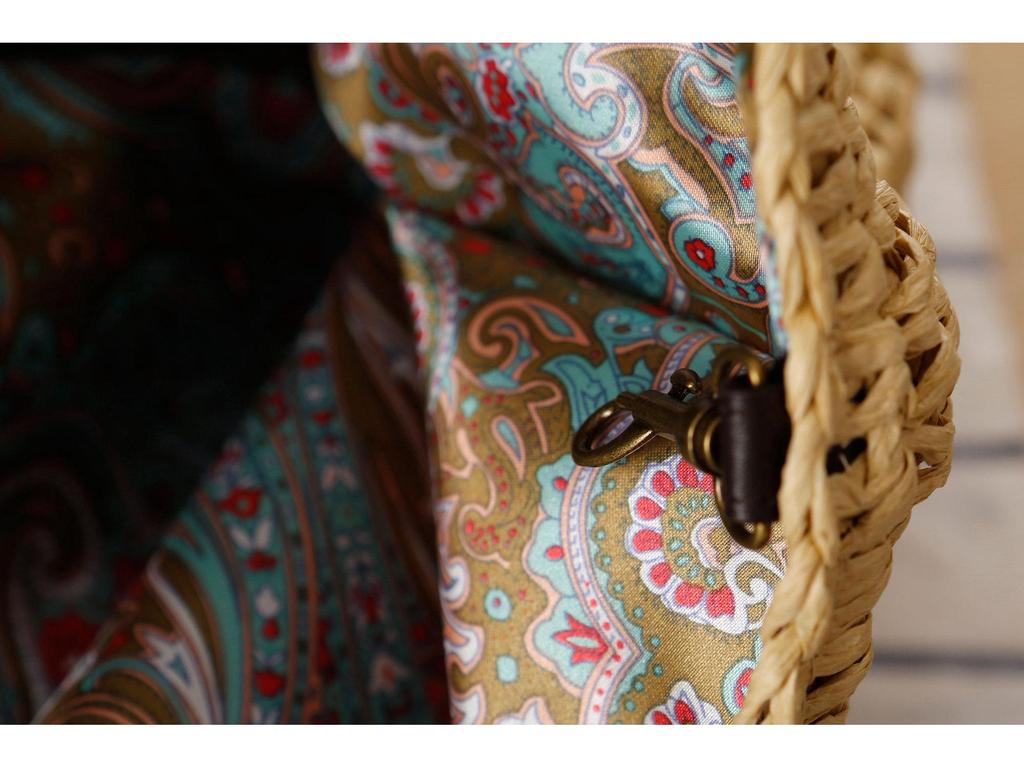 Women's Casual Minimalist Woven Bag - Everyday Shoulder Bag for Summer & Beach