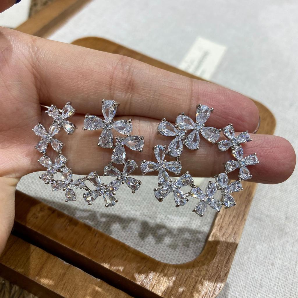 Light Luxury White Zircon Flower Earrings Women'S Design Sense Personality Temperament Earrings Fashion High Sense Earrings
