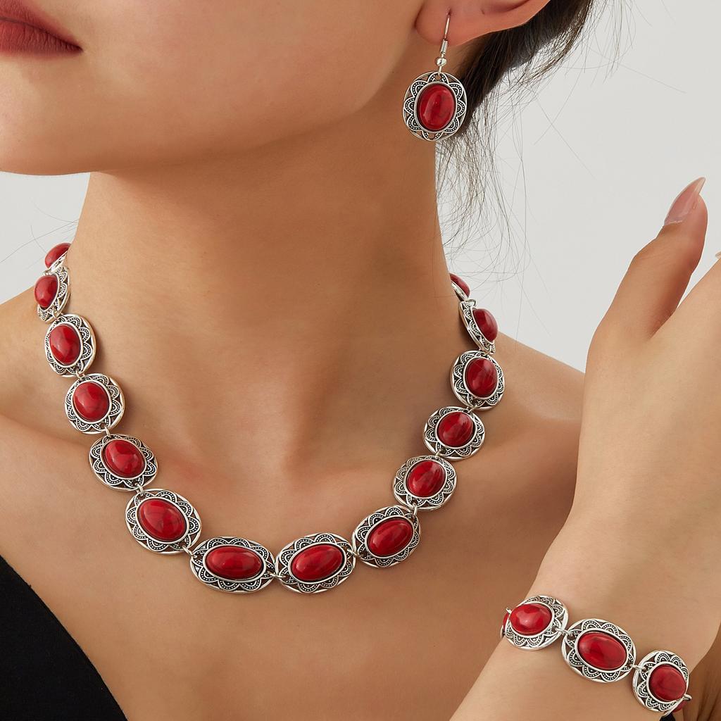 Retro Ethnic Style Choker Necklace Set , Turquoise Three - Piece Jewelry Set , Fashion Designer Choker and Earrings for