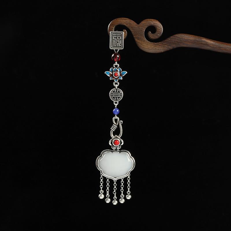 Chinese style white jade Ruyi cheongsam press pendant retro elegant high-end fringed pendant pendant Hanfu accessories women