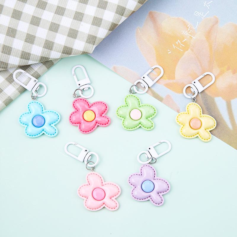 Bunter unregelmäßiger Blume Cartoon Schlüsselanhänger Anhänger - Niedliches Taschenzubehör