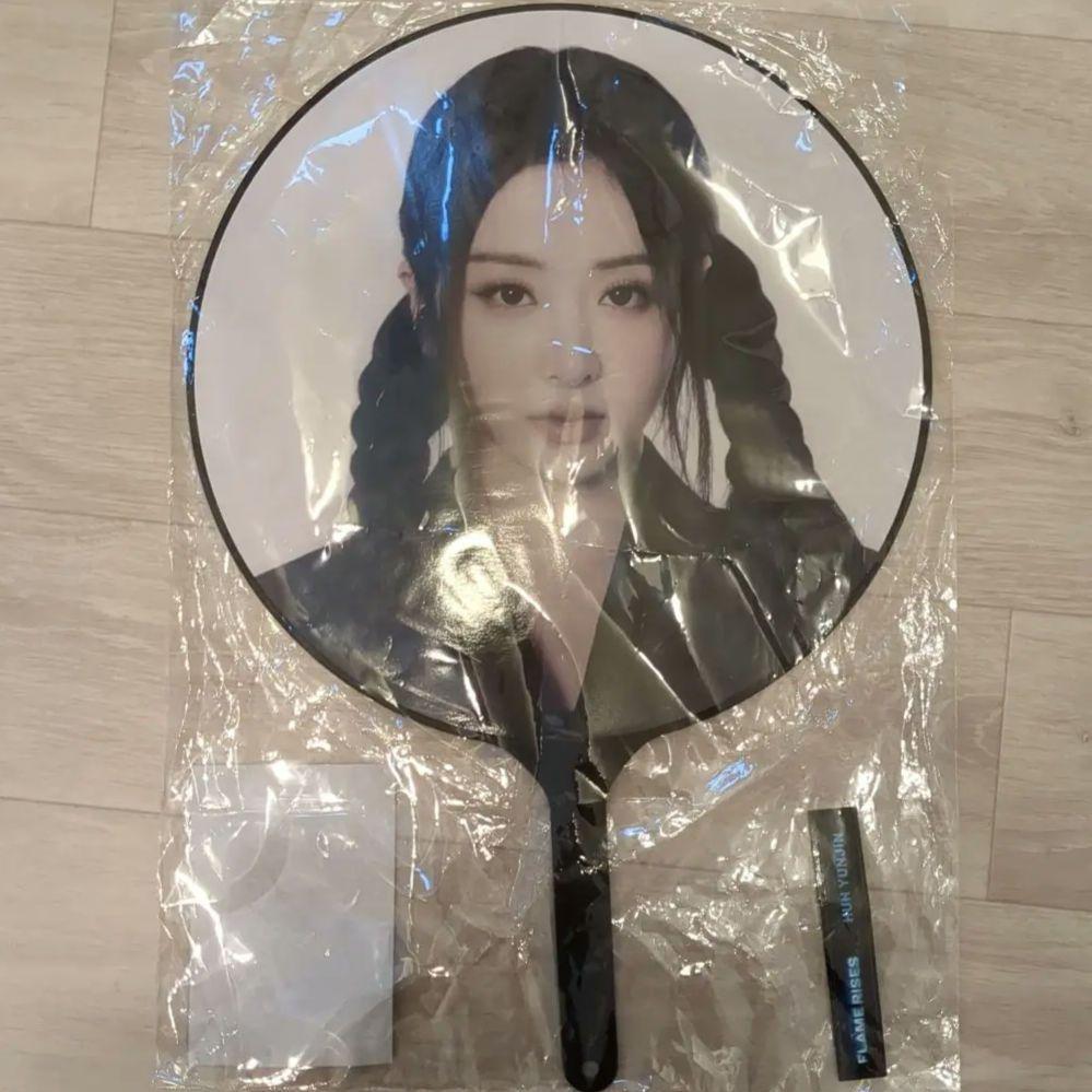 [USED] LE SSERAFIM Heoyunjin Fan Flame Rise Lucera