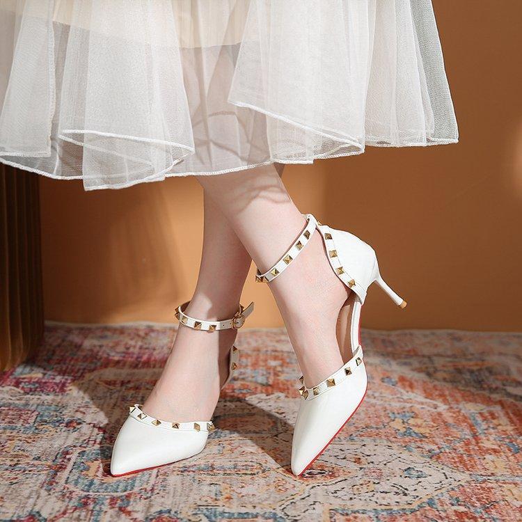 

Fashion Women s Shoes with Straps High Heels Pointed Toe 2025 Black White Pumps Sandals Ladies Roman Style Rivets Buckle Spikes Latest 35 белый