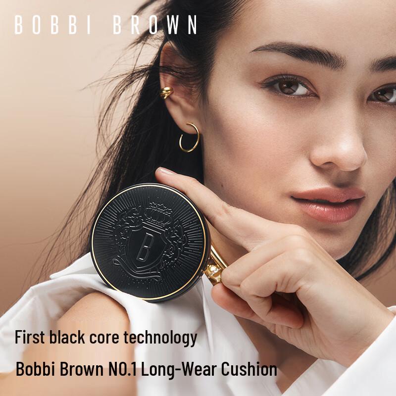 Bobbi Brown Lightweight Long-Wear Cushion Foundation