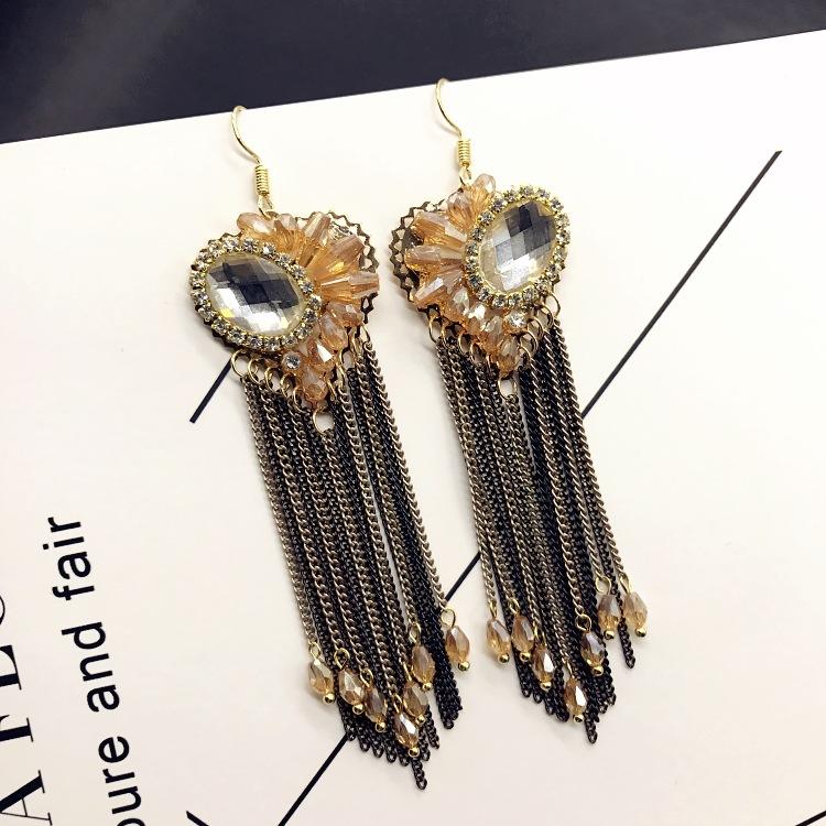 Light Luxury Crystal Diamond Long Earrings, Retro Style Temperament Fringed Earrings, Versatile Stud Earrings with Accessories