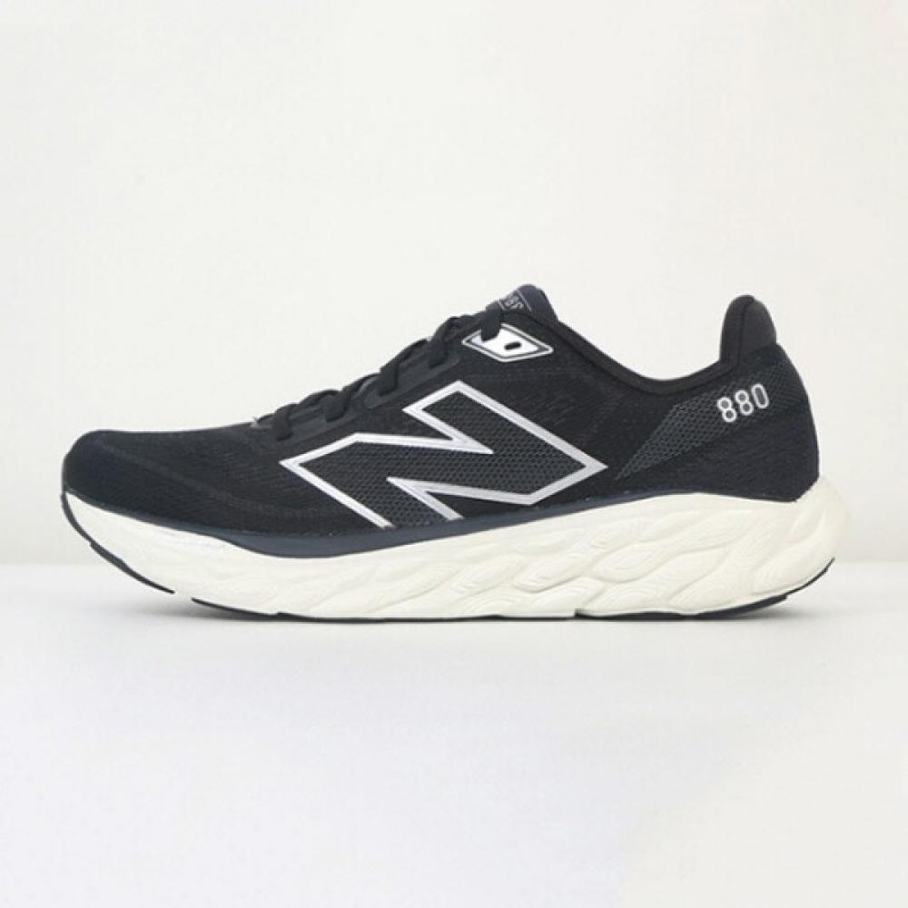 

New Balance Кроссовки M880b14 250