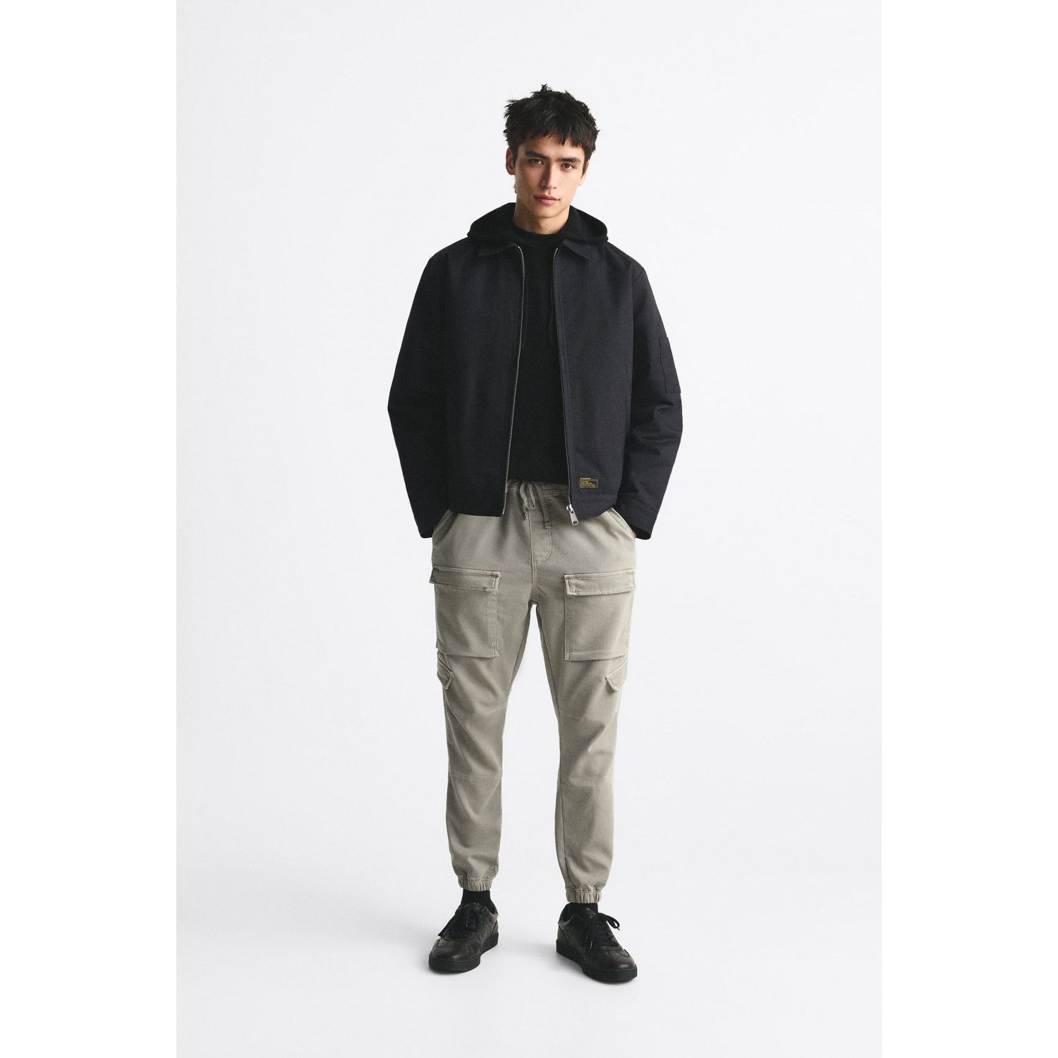 

SOFT DENIM CARGO TROUSERS