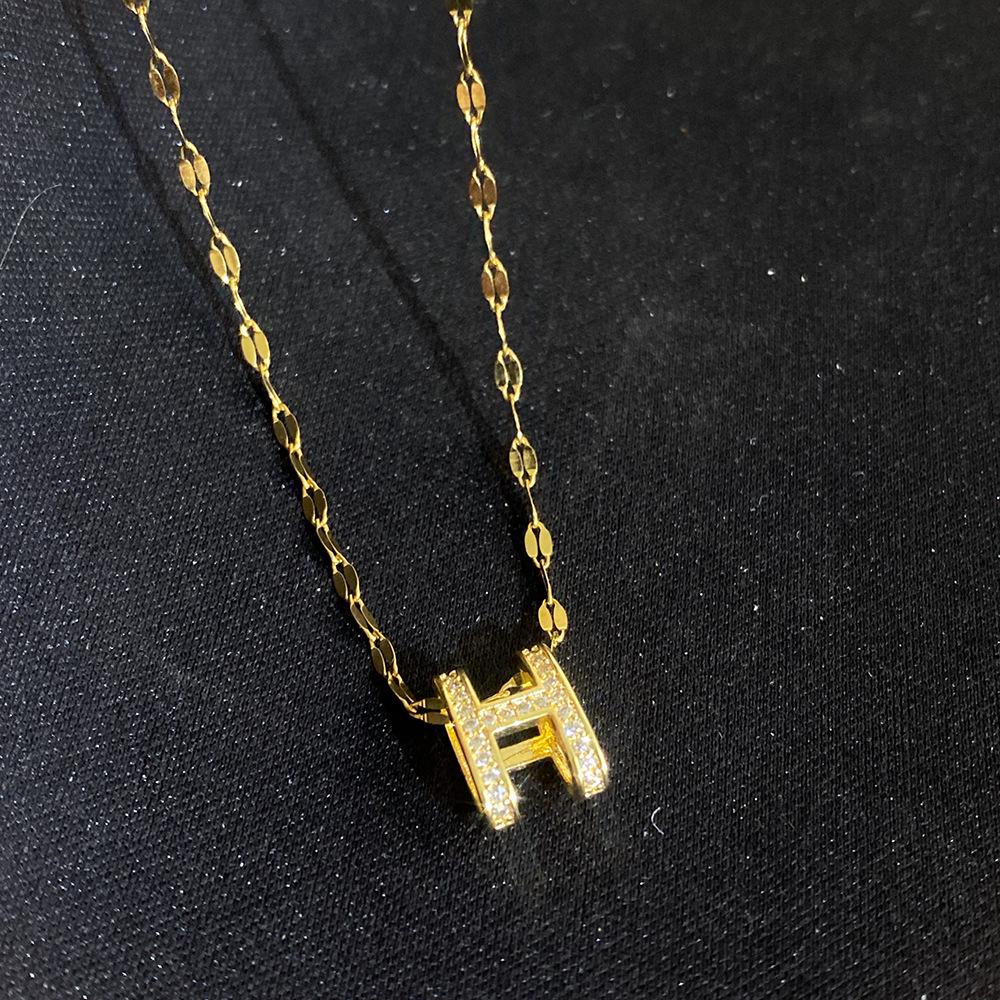 Luxury H Letter Clavicle Necklace: Full Diamond, French-Inspired, Elegant & Versatile Design for Women