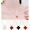 Double-sided Four-leaf Clover Necklace for Women White Mother-of-pearl and Agate Clavicle Chain Elegant and Fashionable Jewelry Pendant
