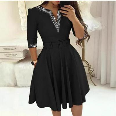 2024 Elegantes V-Ausschnitt Taillenbetontes Kleid mit Gürtel - Herbst/Winter Kollektion