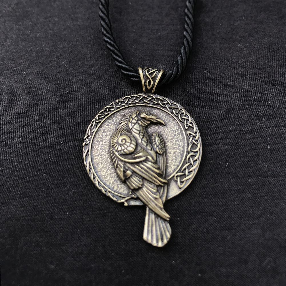Nordic Charm Necklace Viking Crow Pendant Black Bird Celtic Crow Necklace Men's Popular Ornament