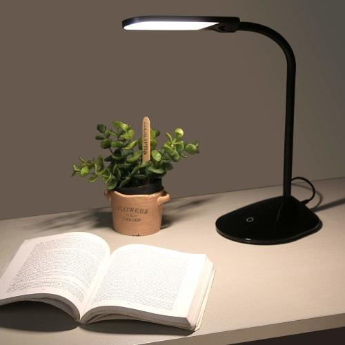 IRIS OHYAMA [Power saving measures] IRIS OHYAMA LED desk light, 3 color toning levels, stepless dimming, easy operation, freely movable, flexible arm,