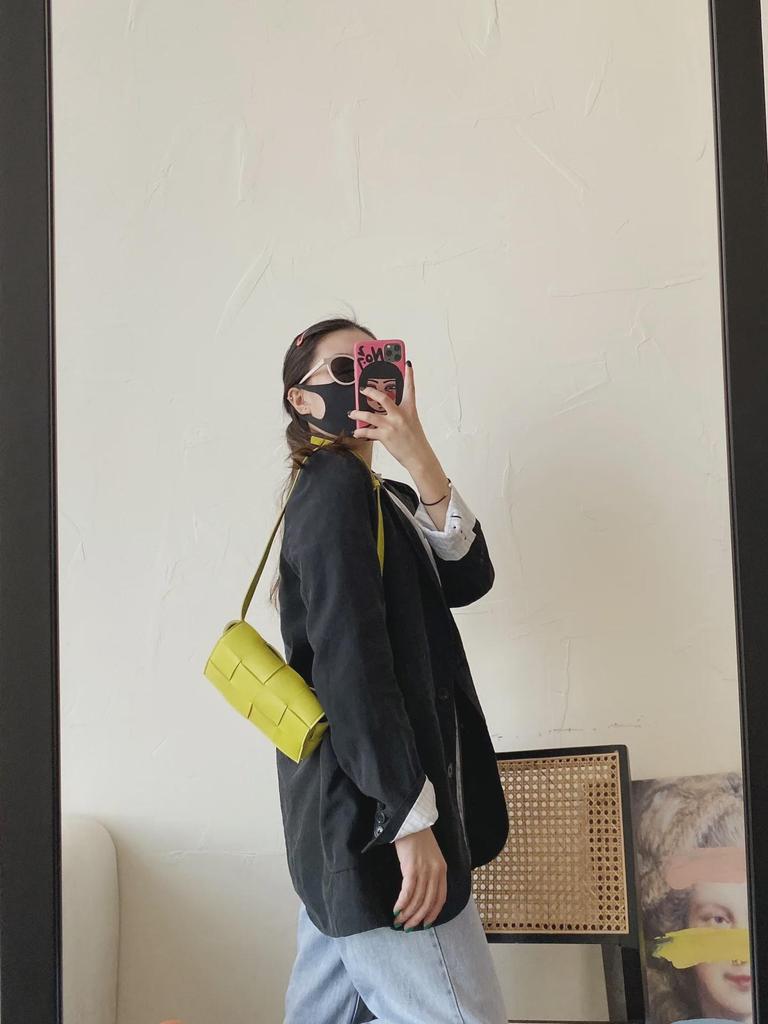 Trendy Cowhide Mini Woven Waist & Shoulder Messenger Bag - Unisex