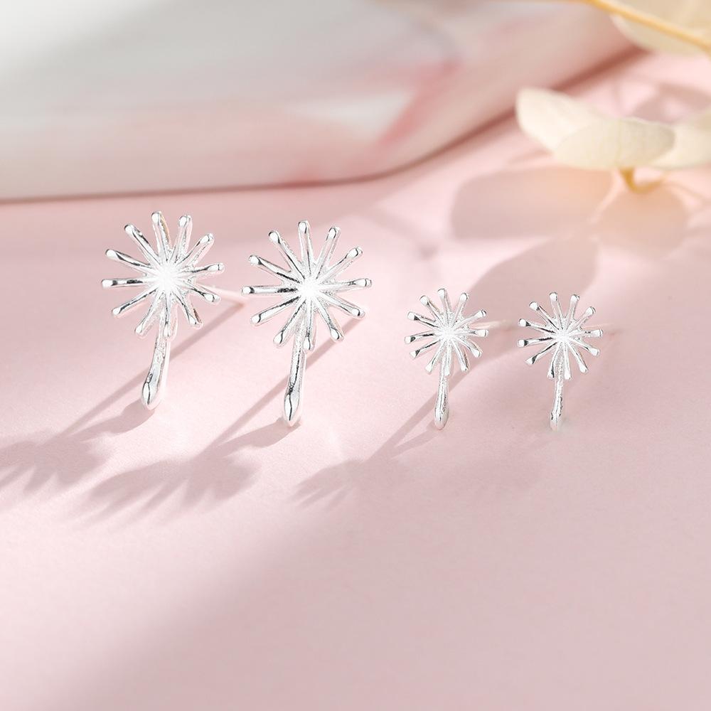 Dandelion Stud Earrings Female Light Luxury Cute Foreign Flower Earbone Studs Beautiful Silver Fireworks Earrings