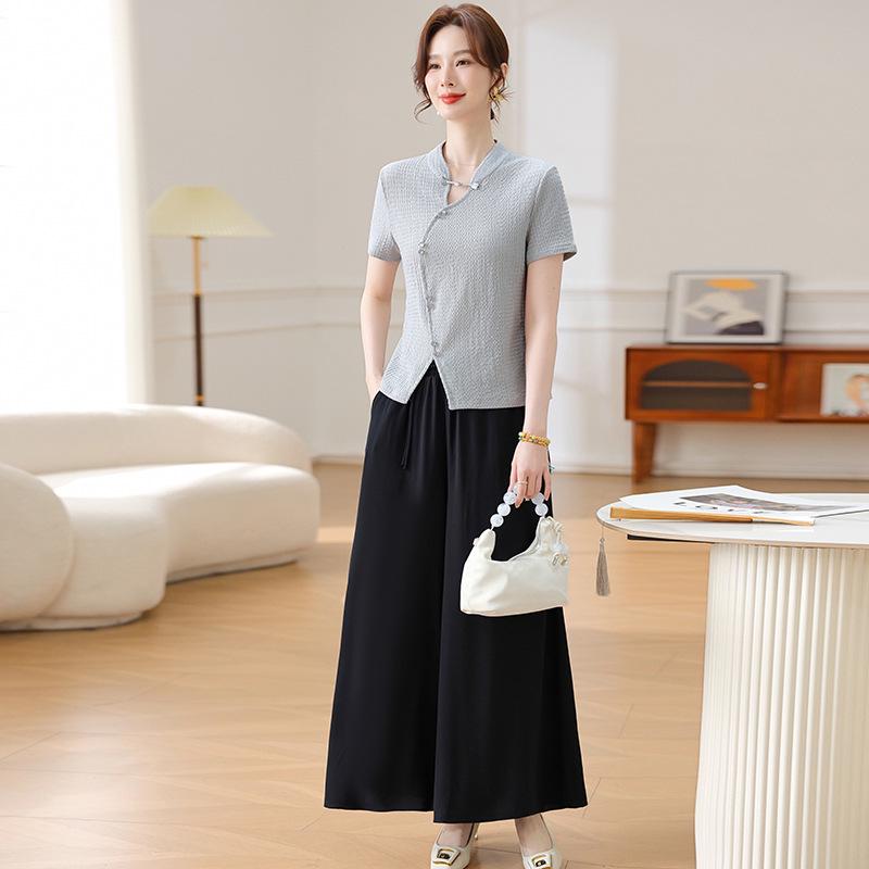 

Elegant Summer Chiffon Set: Chinese-Style Top & Wide-Leg Pants for Middle-Aged Women 3XL【for 115-130 jin】