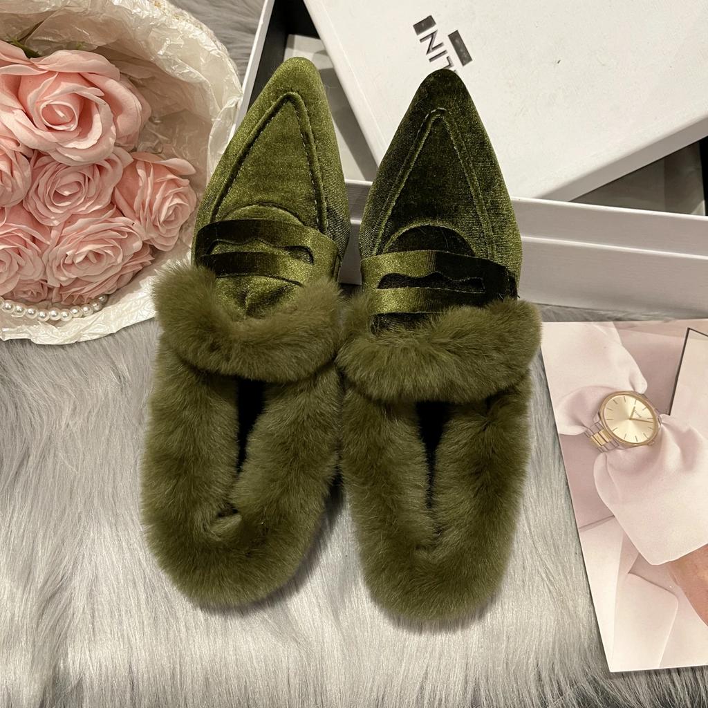 Fashion Fur Women Flats Cotton Boots Pointed Toe Suede Warm Shoes 2024 Winter Designer Snow Boots Short Plush Walking Sexy Lady Shoes