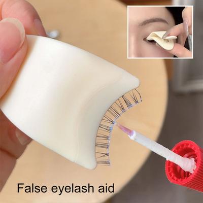 Small Compact Eye Makeup Tool Safe Eyelashes Tweezers for Perfectly Curled Lashes