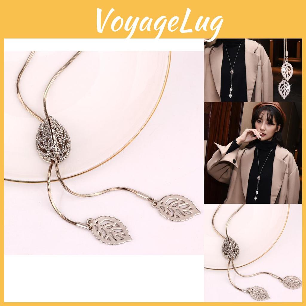 Stylish And Versatile Women's Sweater Chain With Beautiful Leaf Pendant For Autumn Winter