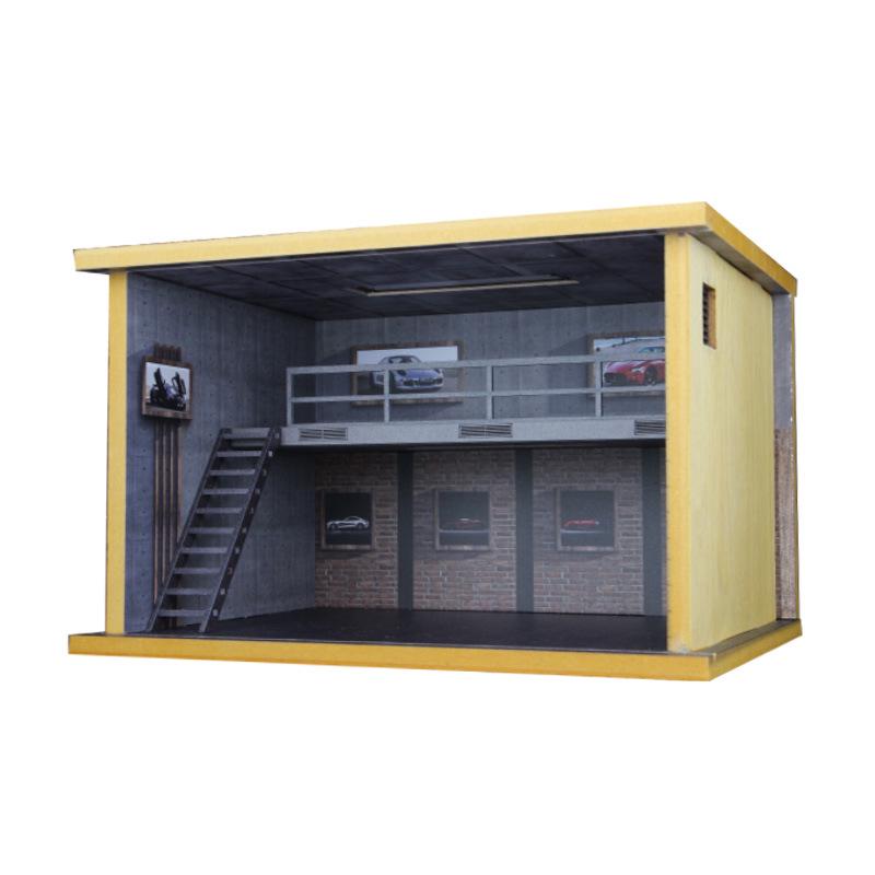 1:32 Scale Wooden Garage Model with Lights & Acrylic Dust Cover