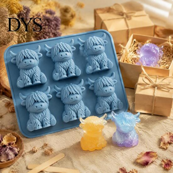 Moule à Cire Aromathérapie DIY Créatif, Moule à Glace Vache des Highlands 3D, 6 Cavités Silicone Qualité Alimentaire Ustensile de Cuisine Original pour Bac à Glaçons, Anti-adhésif Flexible