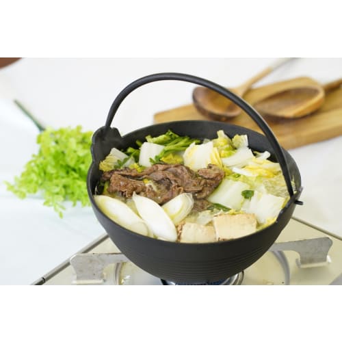Ikenaga Iron Works Irori Nabe (Irori Pot) Iron Pot, 30cm, with Wooden Lid, Serves 3-4 People, Small Iron Pot