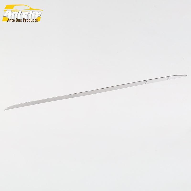 16 Qashqai Tailgate Trim: Trunk Bright Strip & Rear Bumper Scuff Plate.