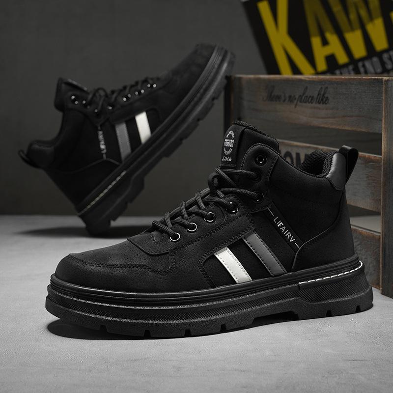 

Мужские кеды с высоким верхом весна и осень 2025 новая ретро-модель мужская спортивная и повседневная рабочая обувь на толстой подошве износостойкая обувь для скейтборда 39