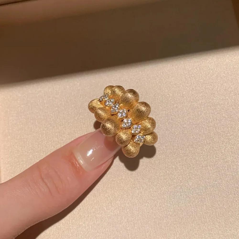 1 Elegant Adjustable Leaf French-Inspired Zircon Ring with Sparkling  Vintage Golden-Tone Design Open Ring