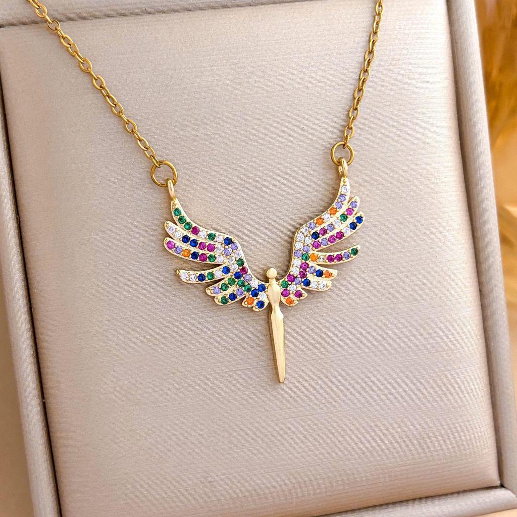 Gradient Diamond Feather Sword Pendant Necklace with Angel Wings Design