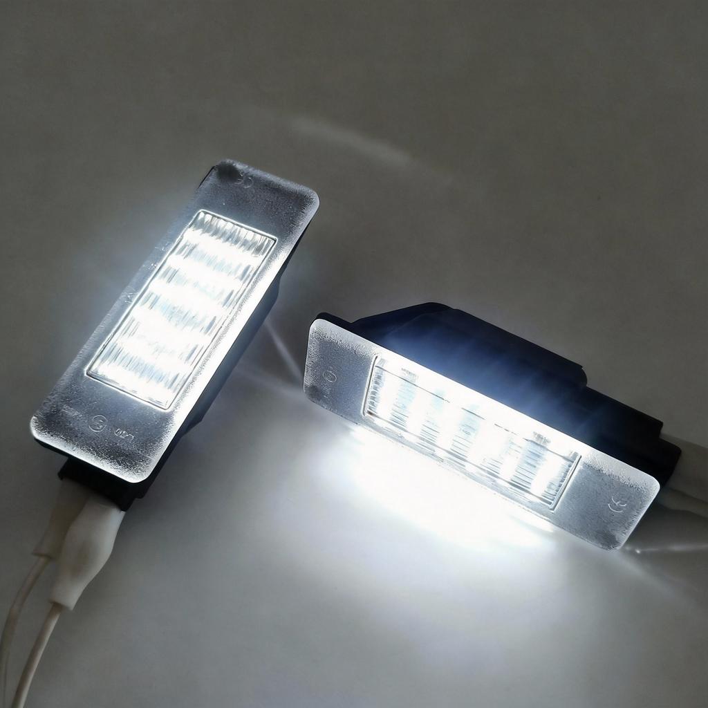 2X Kennzeichenleuchte Für Peugeot 308 3008 308CC 106 1007 207CC 307 3008 406 407 607 806 807 508 LED Kennzeichennummernleuchte Canbus