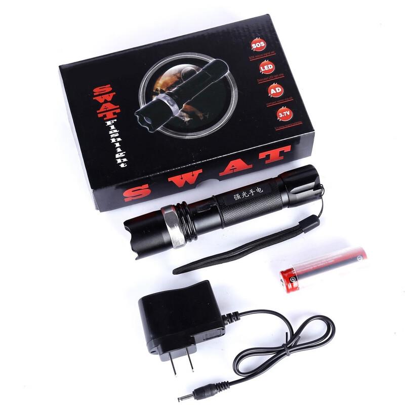 Xixun Q5 Outdoor Zoom LED Flashlight