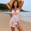 Nuovo costume da bagno intero a wrap con stampa digitale e gonna incrociata, costume da bagno intero conservativo per vacanze al mare per donne