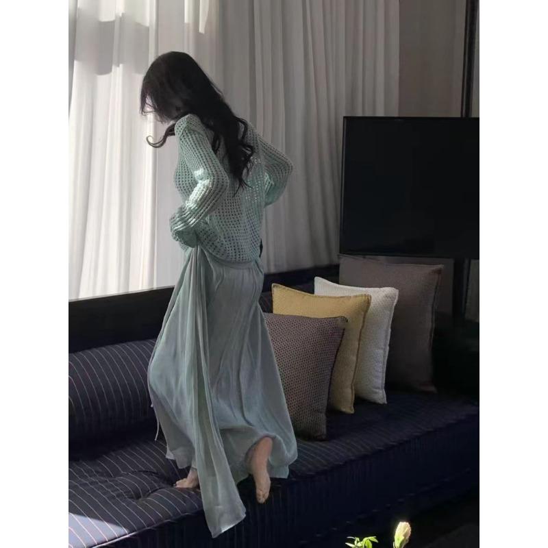 Knitted Women's Shirt Spring and Summer New Hollow Out Beach Long Sleeve Women's Casual Blouse Fashion Vacation Sexy Loose Woman Sunscreen Cover Tops