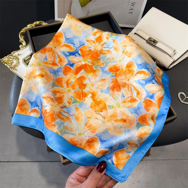 Luxury New Design Satin Print Scarf Women Scarves Bandana Hijab Neckerchief Shawl Kerchief Hair Band Foulard Lady