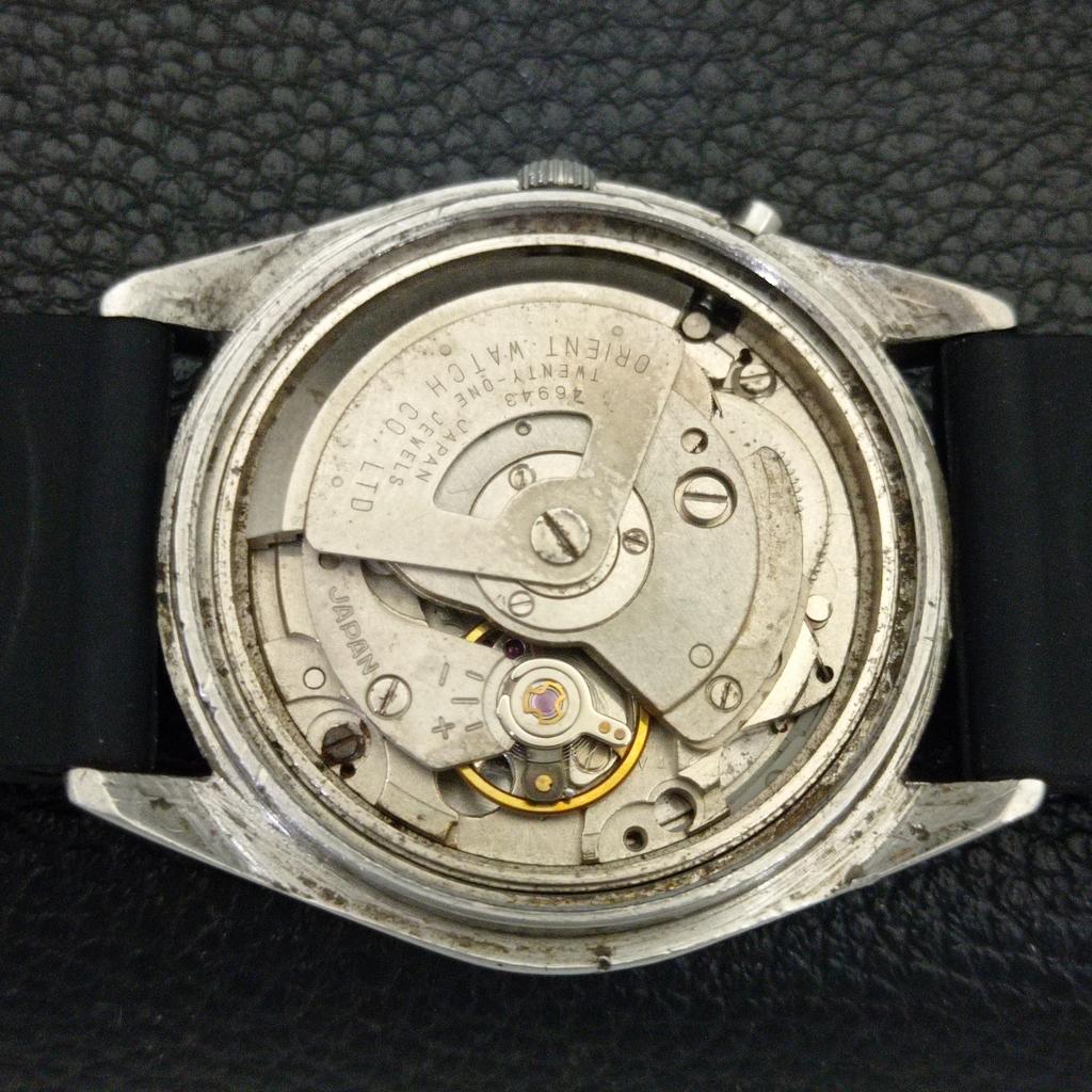 VINTAGE ORIENT AUTOMATIC 46941 JAPAN MENS BLUE COLOR DIAL WATCH A700672-5