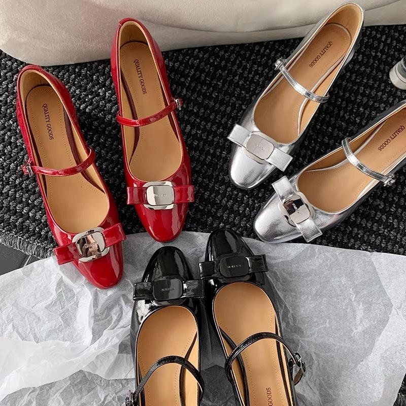 Red Mary Jane shoes women's light mouth thick heel high heels fairy style 2025 spring bow fashion versatile single shoes