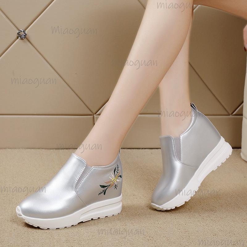Fashion Women's Slip-On Wedge Sneakers Floral Embroidery Platform Sole Casual Shoes Comfortable Height Increasing Footwear