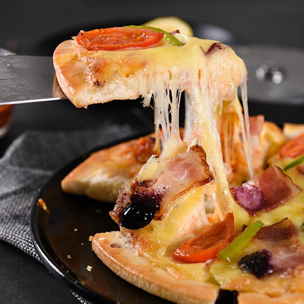 Black Pizza Tray Non-Stick Metal Bakeware Tray Baking Pan Round Oven Vented Tray