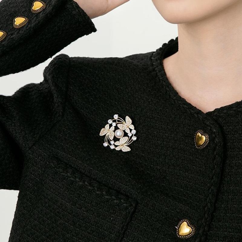 Fashion Flower Brooch Rhinestone Decoration Vintage Rhinestone Brooch Backpack Brooch Gift